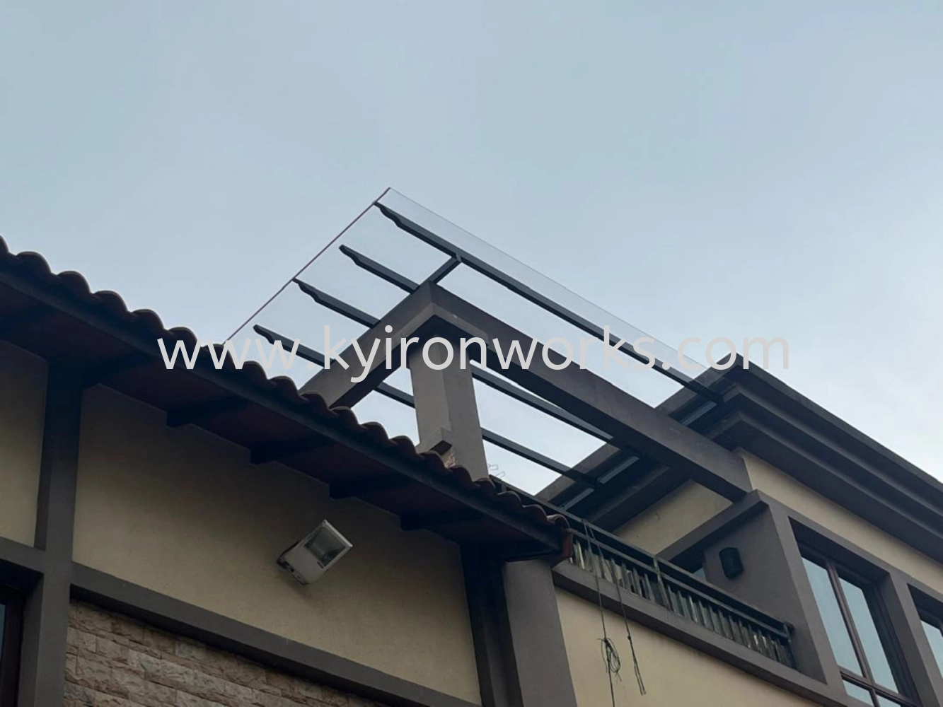  Mild Steel Polycarbonate Clear Colour(3mm-Solid)Pergola Roof Awning -Frame Ms 1 1/2x3(1.6) or Ms 2x4(1.6) Hollow ,Bean Ms 2x5(1.9)Hollow, Pillar Ms 2 inchi Round steel