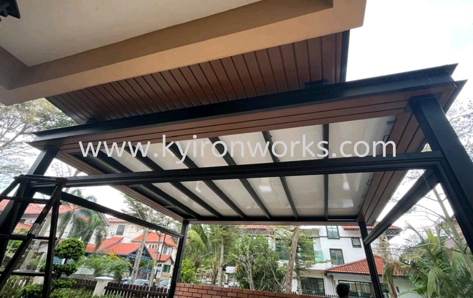 Mild Steel Aluminium Strip Ceiling Awning