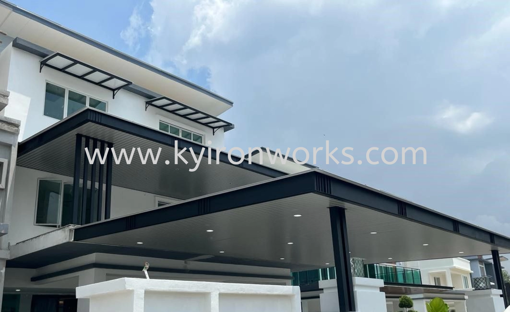 Mild Steel Aluminium Strip Ceiling Awning